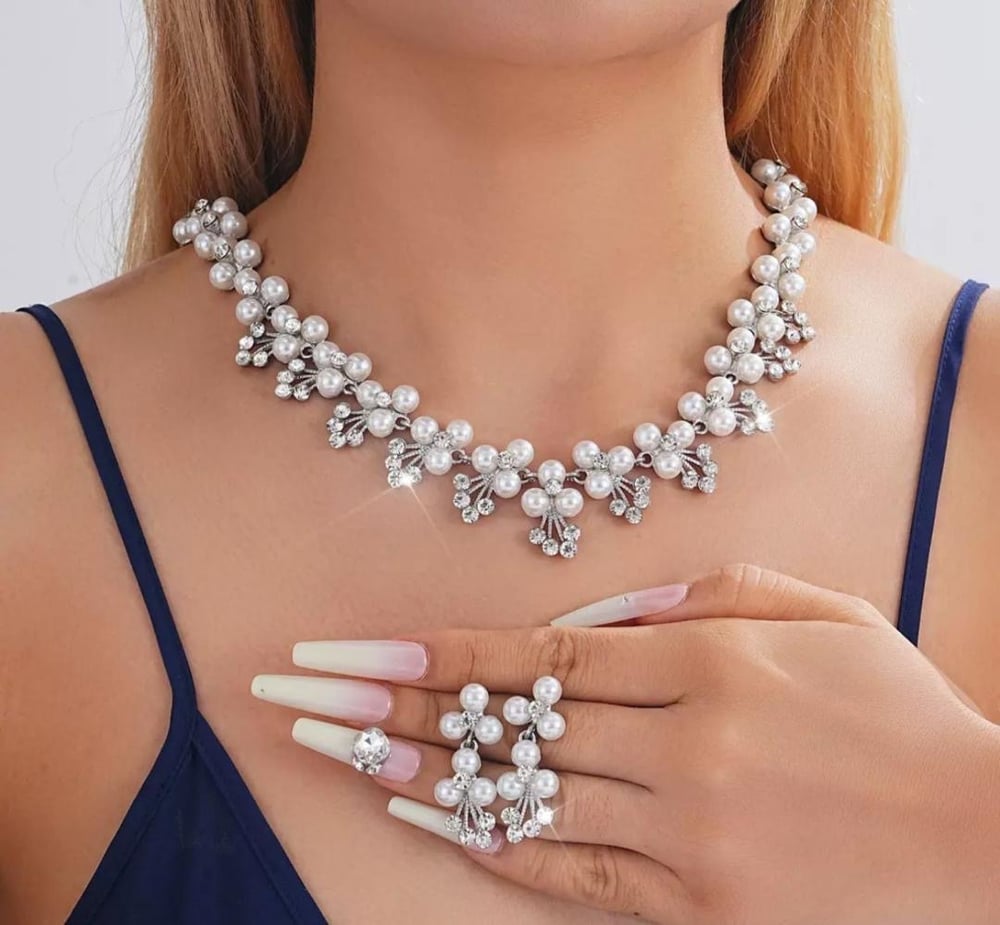 Necklace and Earrings Set