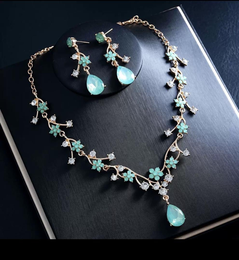 Necklace and Earrings Set