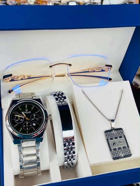 Chic Accessories Set
