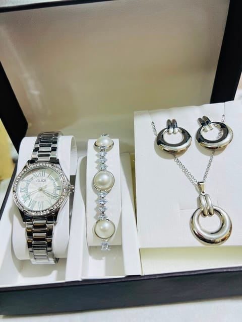 Women's Trendy Ensemble